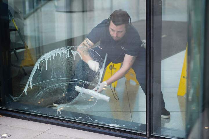 Nettoyage professionnel de vitres Rive-Sud (Montréal)